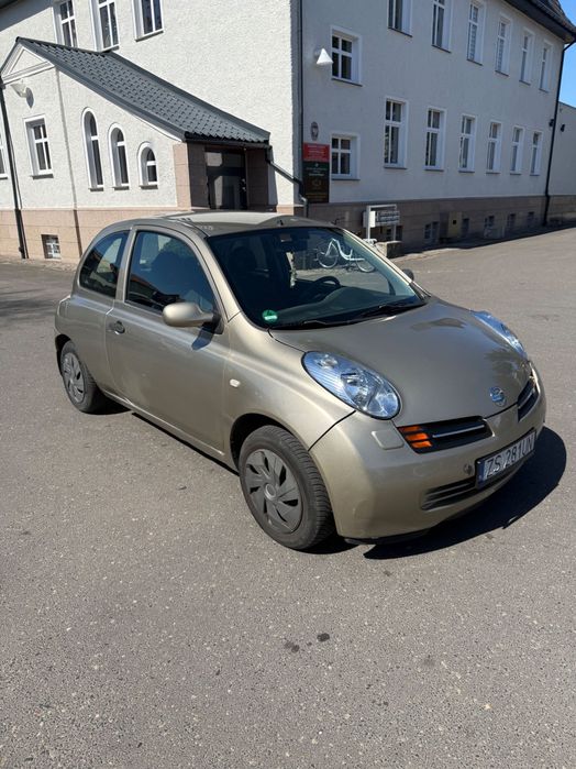 Nissan Micra 1.0 webasto