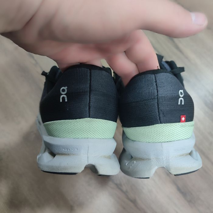 Кросівки On M Cloudsurfer Iron 44 розмір