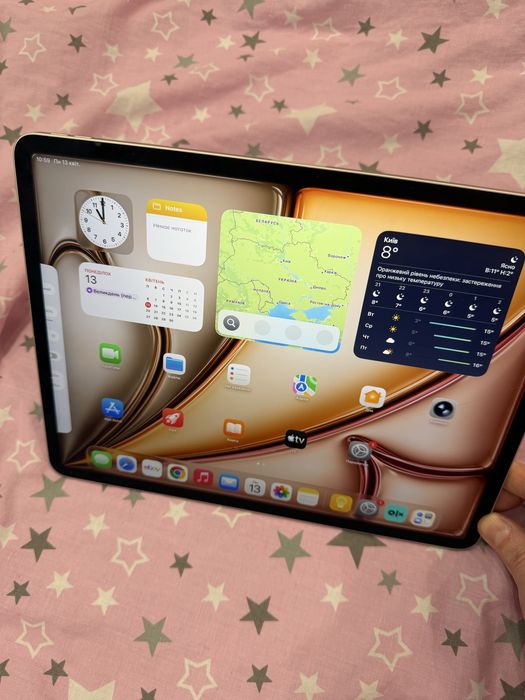 IPad air 13” 2025 M3 128gb тріщина по екрану