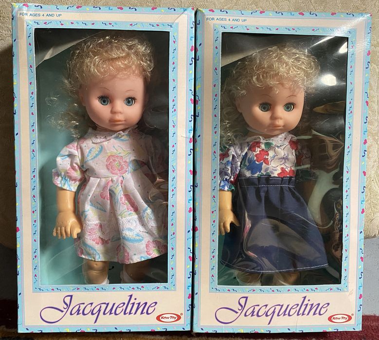 Bonecas de colecção ainda na caixa