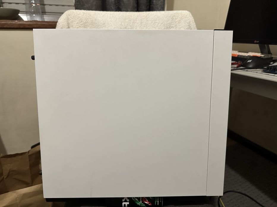 SilverStone Precision  RL08 — Caixa PC Micro ATX