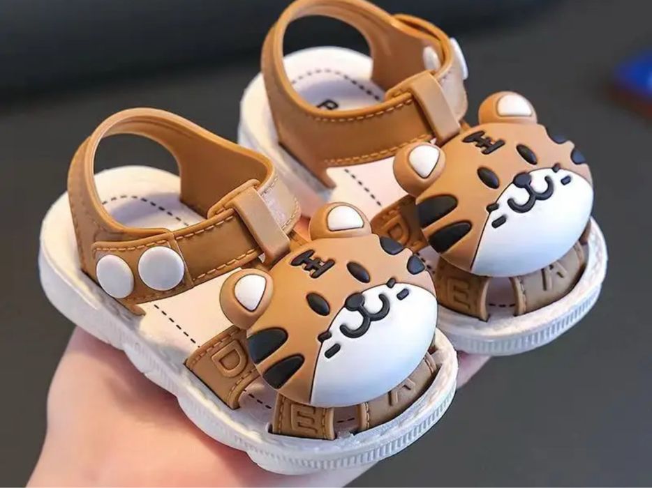 Босоніжки дитячі, дятяче взуття