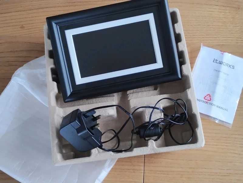 Ramka cyfrowa na zdjęcia