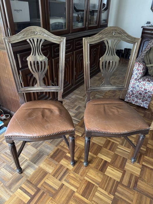 Cadeiras de madeira vintage