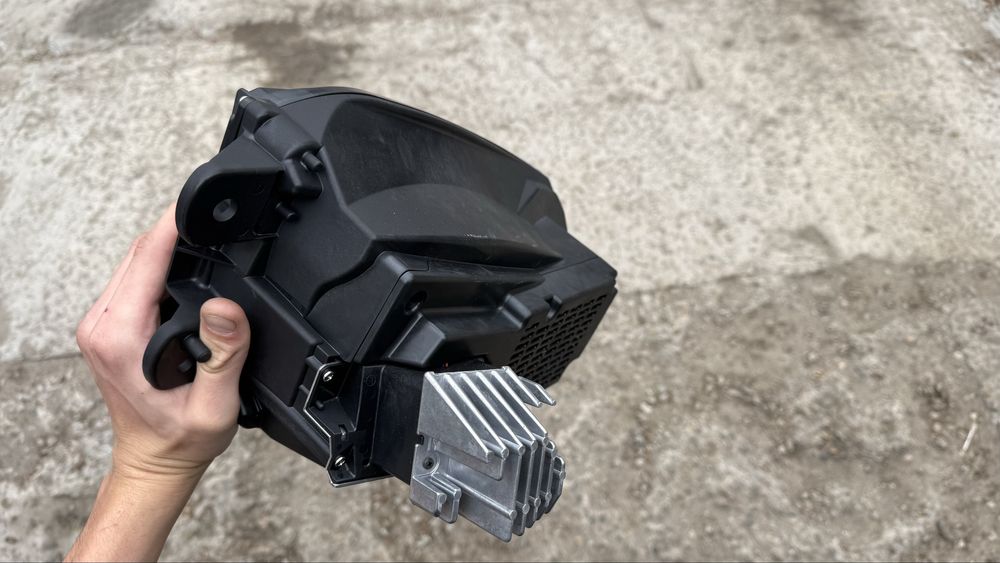 Проэкция Nissan rog T33 2024