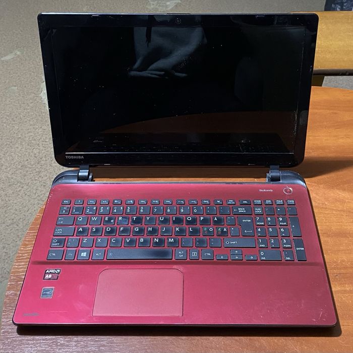 Ноутбук Toshiba Satellite L50-B-171 15.6"/4GB RAM/500GB HDD! N2172