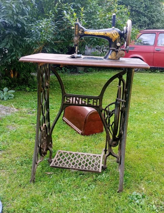 Maszyna do szycia Singer antyk