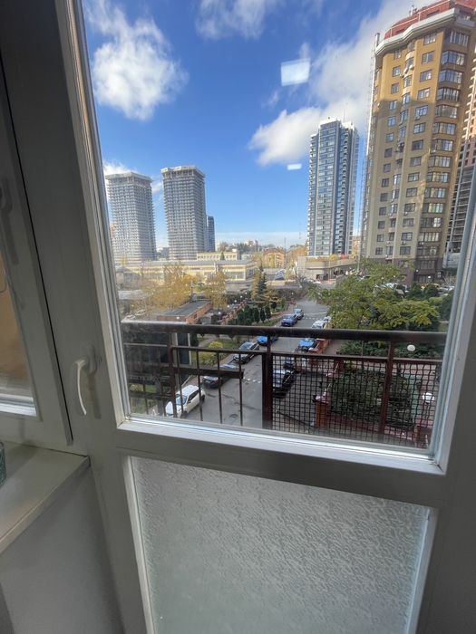 Офіс 140 кв.м, Центр, Печерськ, вул. Коновальця 32-Б