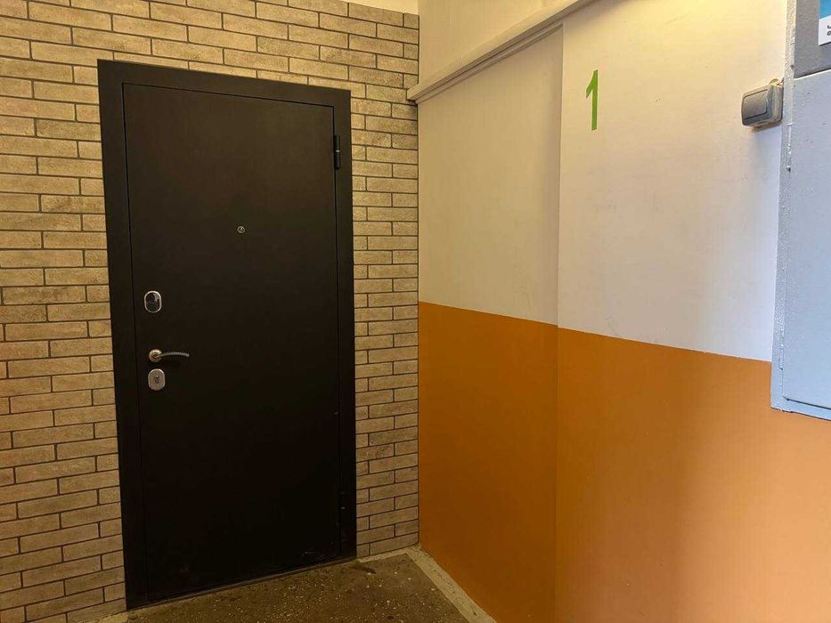 Продам 4-кімнатну квартиру