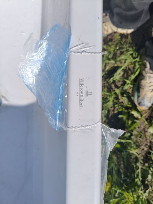 Wanna Villeroy & Boch model Targa 170x75, syfon, nóżki nowa