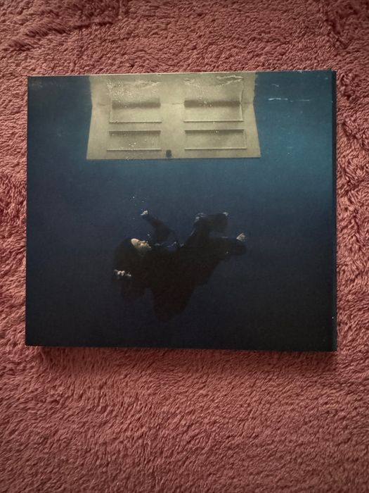 CD Billie Hit me hard and soft