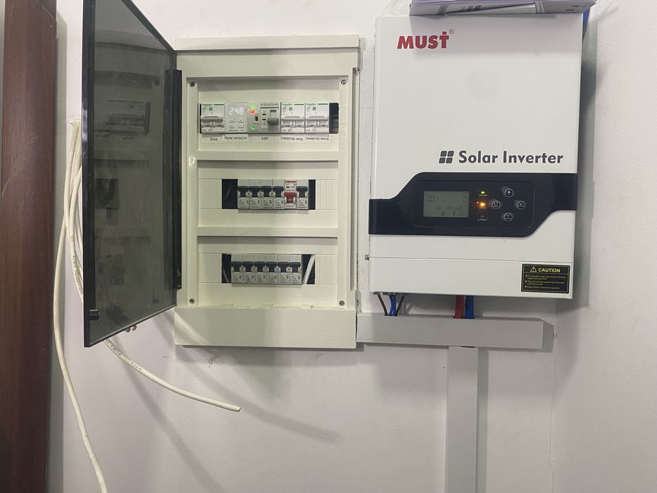 Монтаж та налаштування резервного живлення(Гібридні інвертори, Екофло)