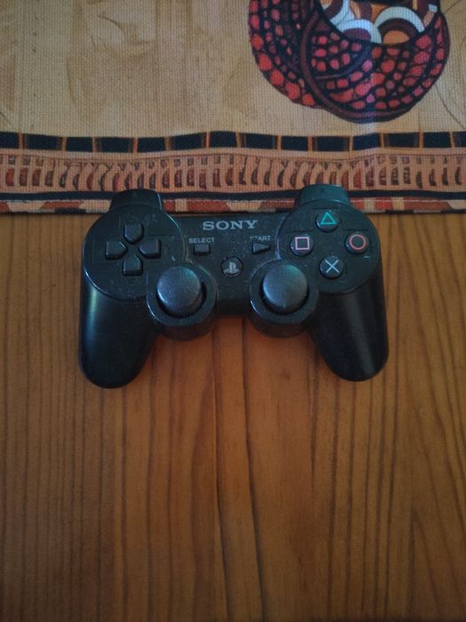 PlayStation 3 com HEN, com 1 jogo, com leitor de discos avariado