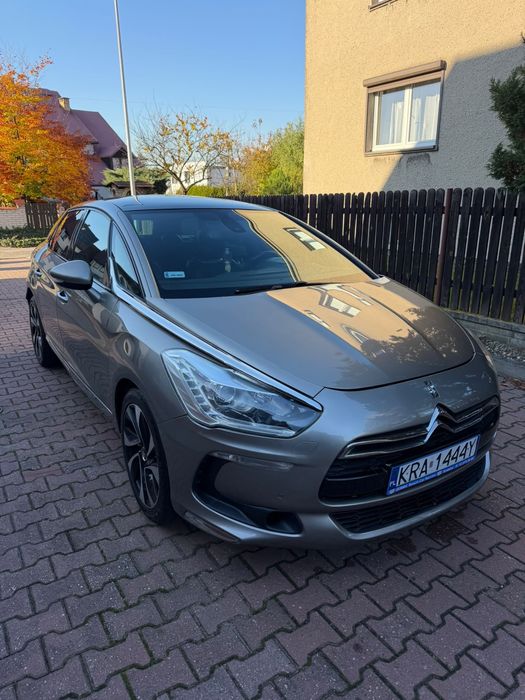Citroen DS5