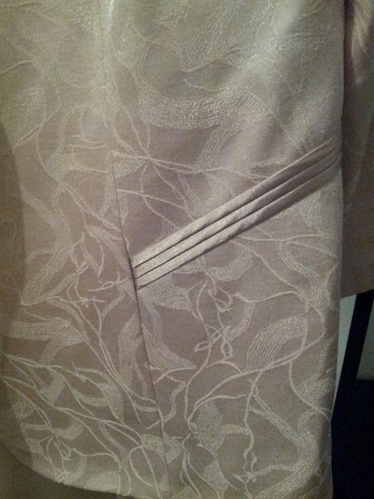 Elegancka sukienka garsonka