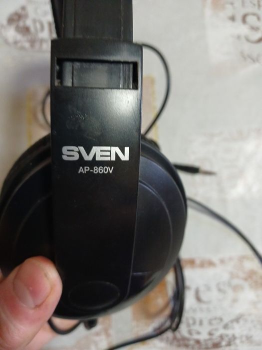 Навушники до телефону