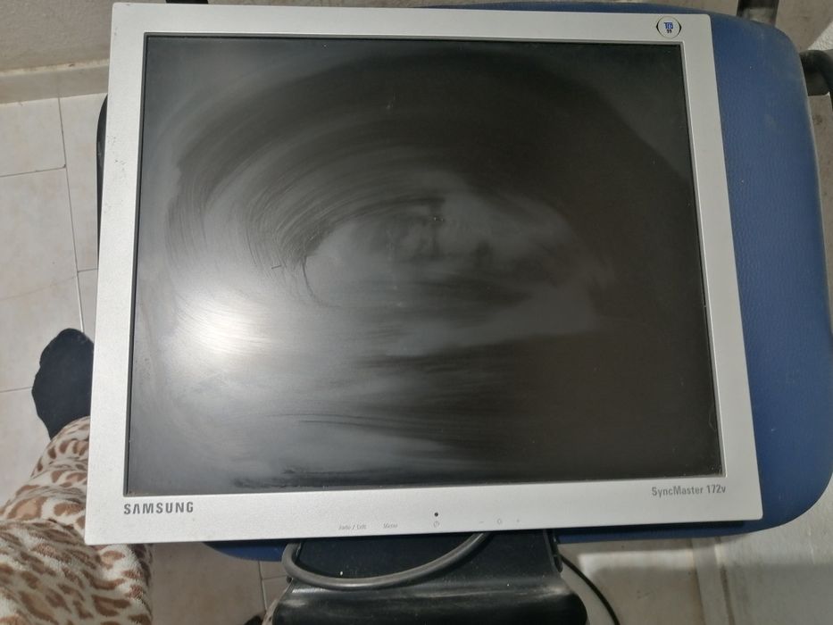 Ecrã Samsung e teclado