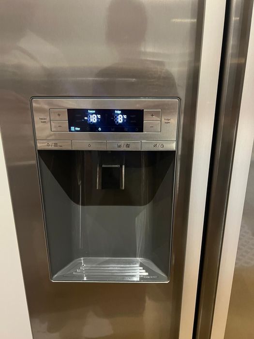 Frigorífico americano Bosh! Filtro funciona, Gelo precisa pegar dentro