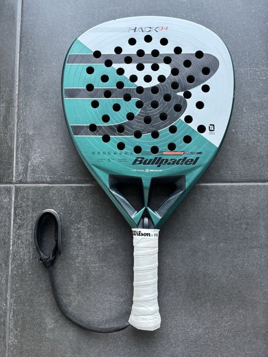 Raquete Padel Bullpadel Hack 04 2025 (Paquito Navarro)