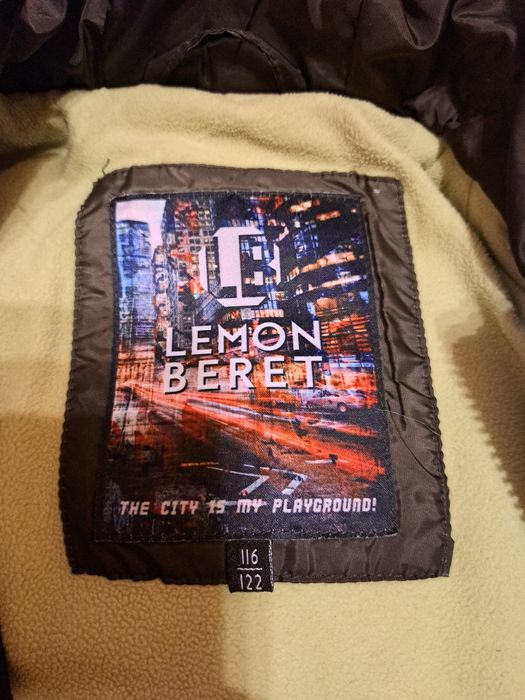 Куртка курточка демісезонна зимова на 6-7 років