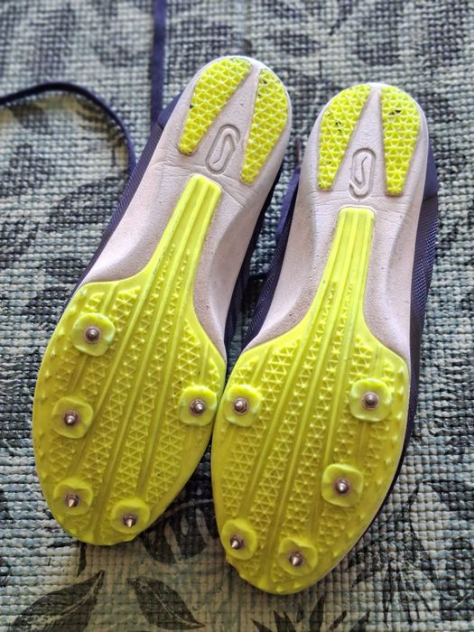 Sapatos de bicos