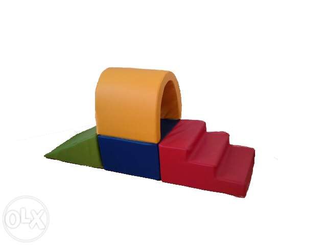 circuito infantil em espuma revestido