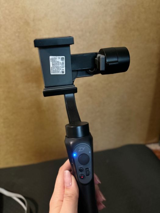 Монопод, стабілізатор для телефону Zhiyun Smooth Q