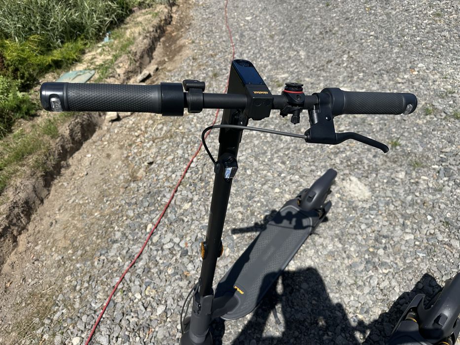 Hulajnoga elektryczna SEGWAY Ninebot KickScooter Max G2 D 70km 450W 10"