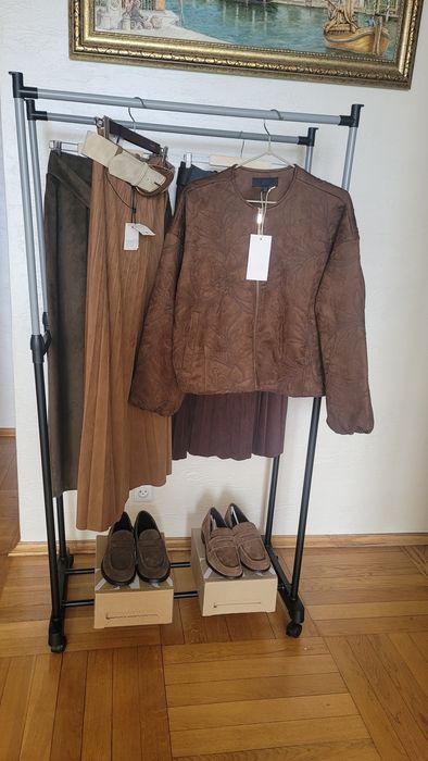 Нова крутезна замшева спідниця Zara