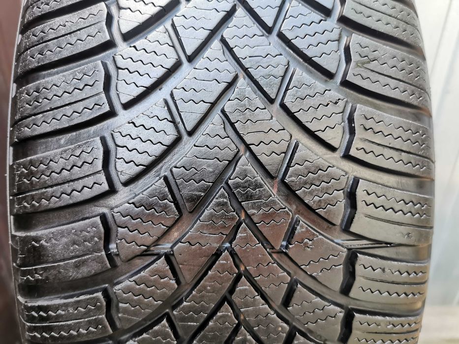 406) Opona - 225/45/19 - Bridgestone - 6mm - 1x2022 - Zimowa