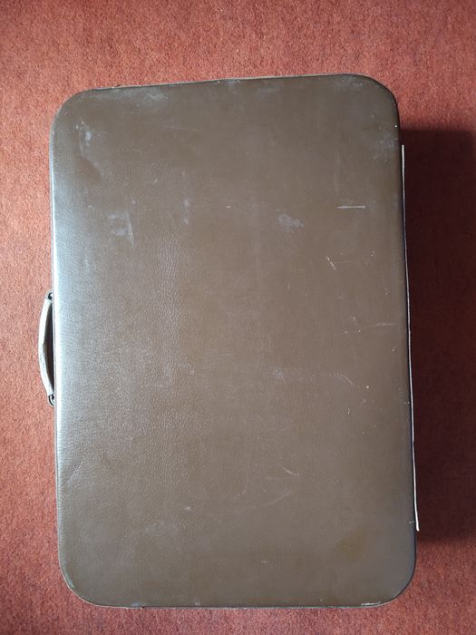 Чемодан натуральная кожа классика