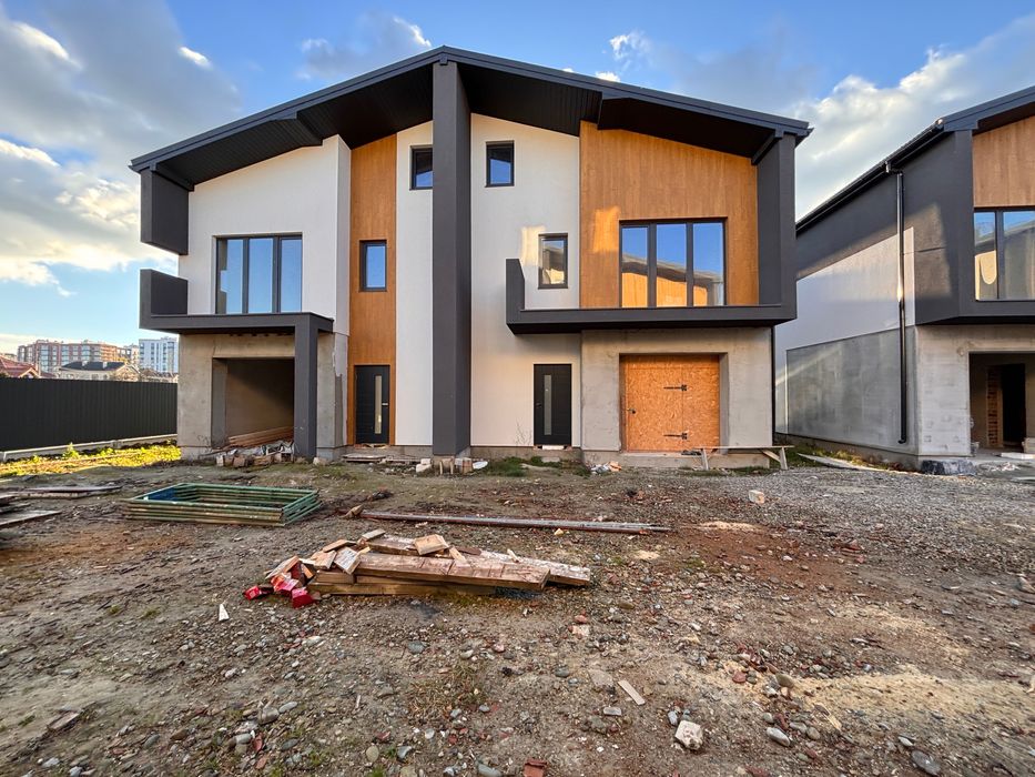 Продаж Дуплекс вул. Бугая