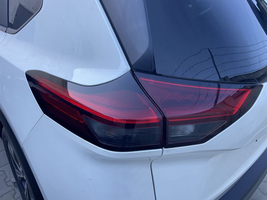 Ліхтар Фонарь Фанар Nissan Rogue T33 оригінал Розборка