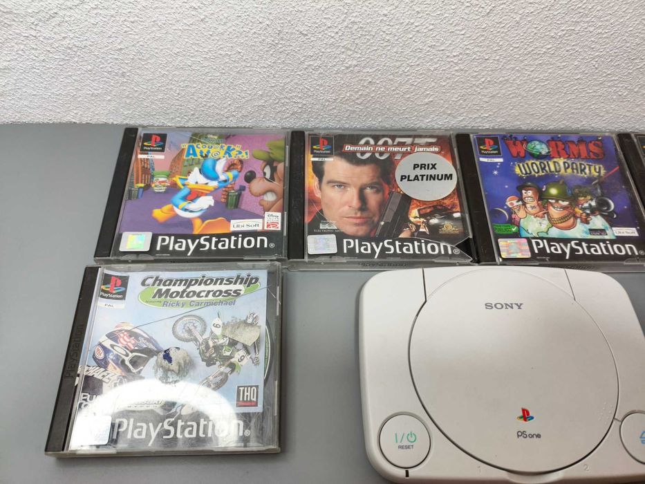 Playstation 1 - PSone + Jogos