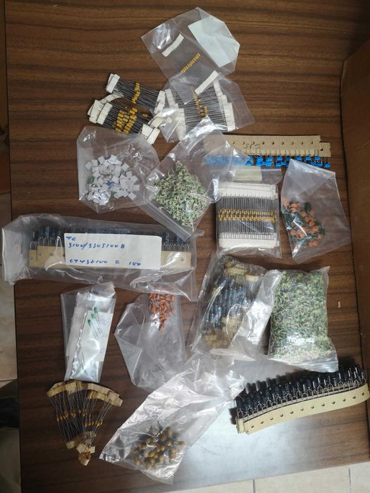 Various Electronic Components (Partial or Full Sale)64172209378819120
