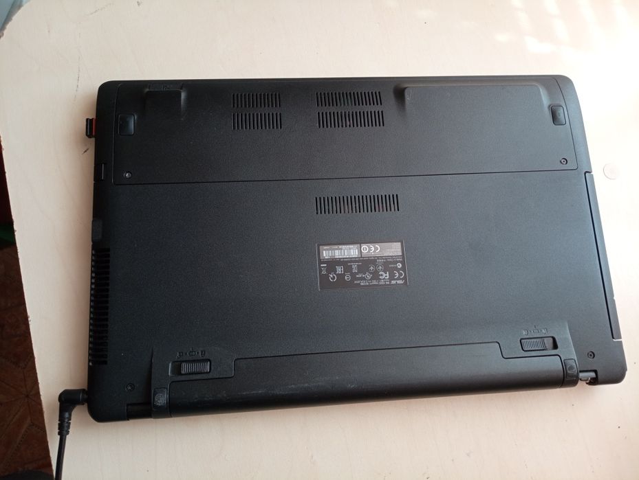 Ноутбук Asus X552C