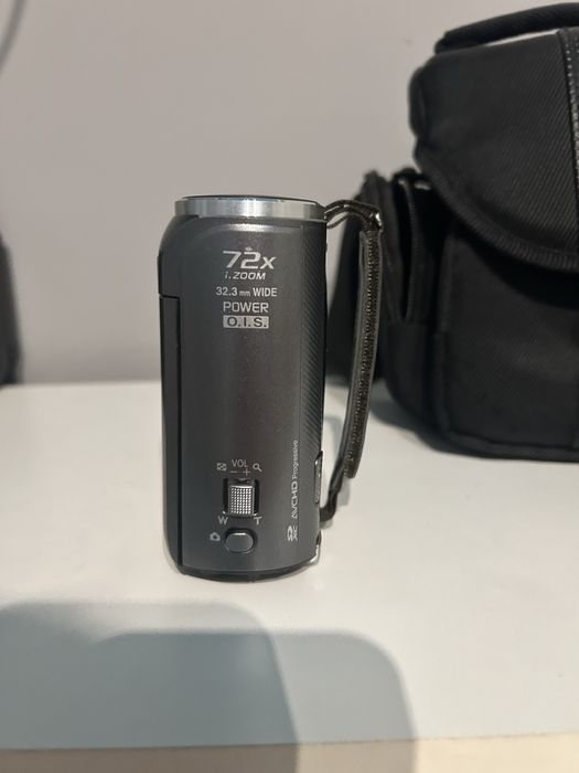 Kamera panasonic hc-v210