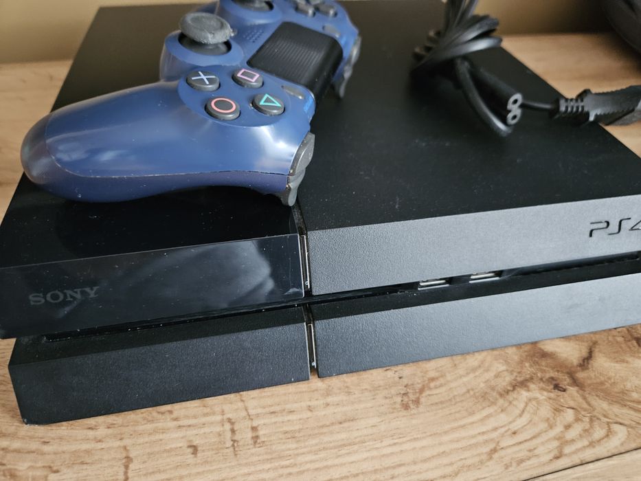 Konsola SONY ps4 500GB 100% sprawna