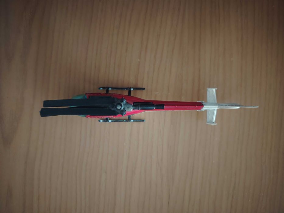 Helicóptero Majorette Gazelle