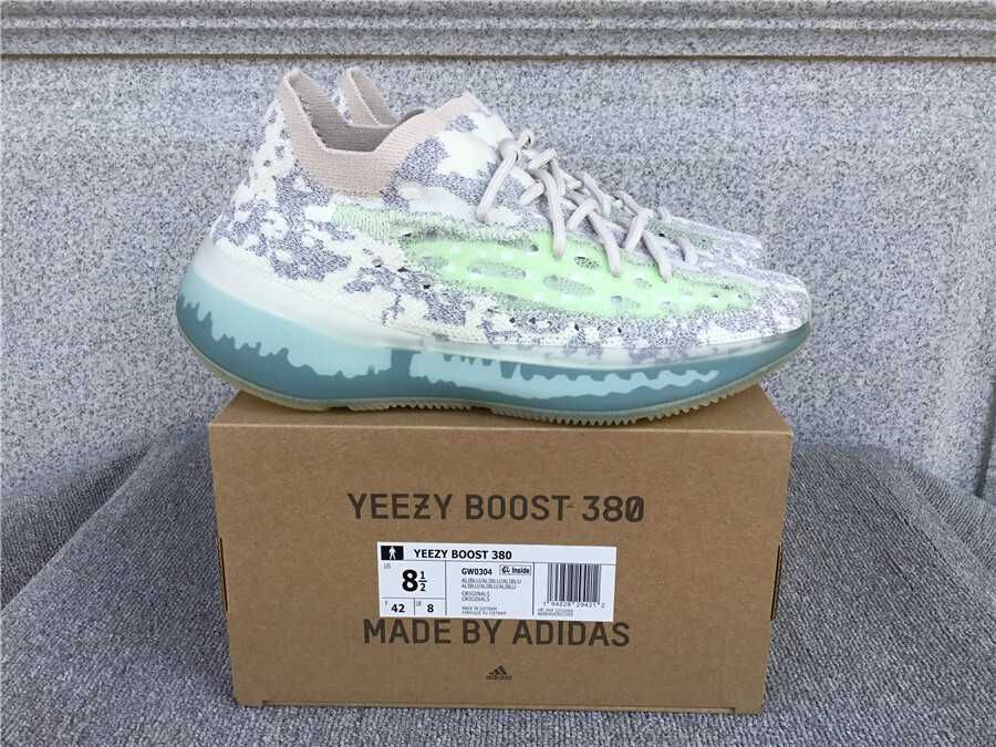 Adidas Yeezy Sapatilhas