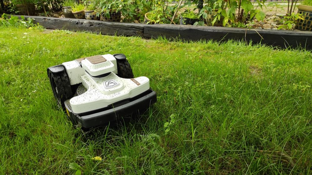 Ambrogio TechLINE Wpier serwis zimowy naprawa Roboty koszące