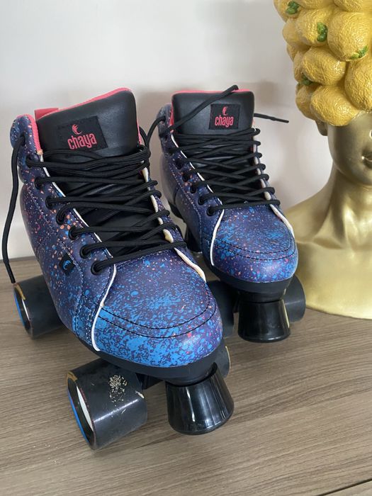 Patins marca Chaya