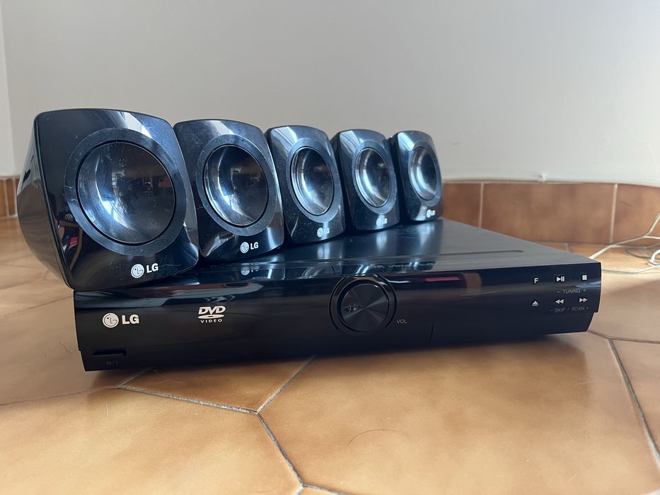 LG DVD Home Cinema HT306SF