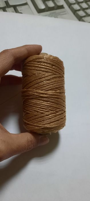 Нитка  шнур с люрексом ф1мм золото