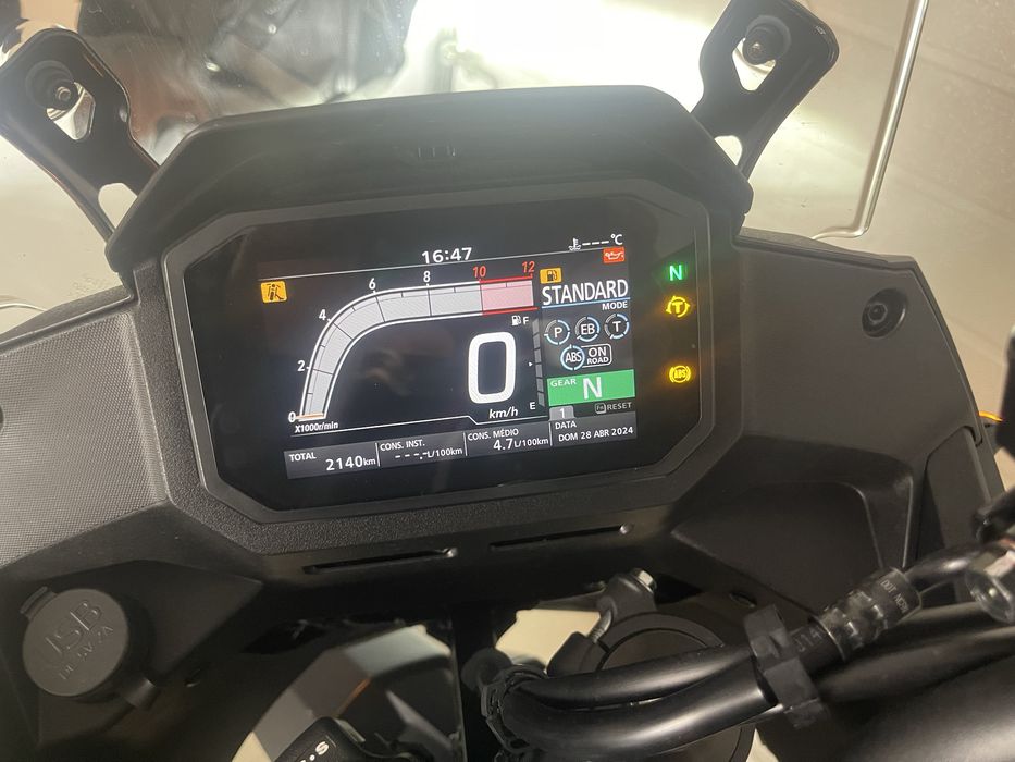 Mota Honda Transalp 750