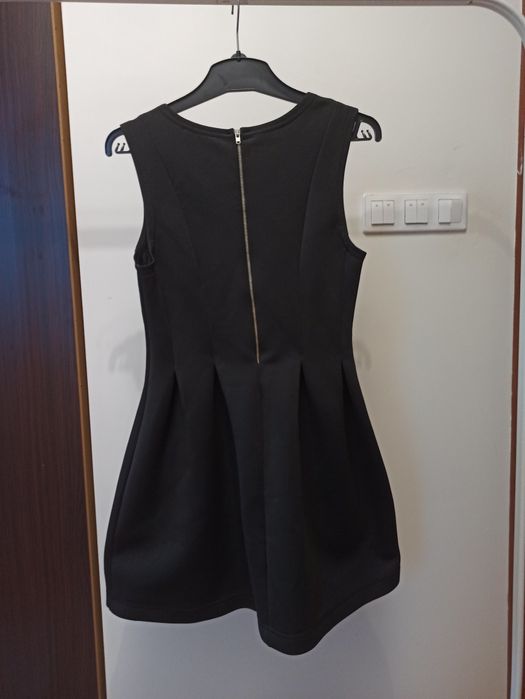 Mała czarna sukienka na święta, sylwestra (r. L)