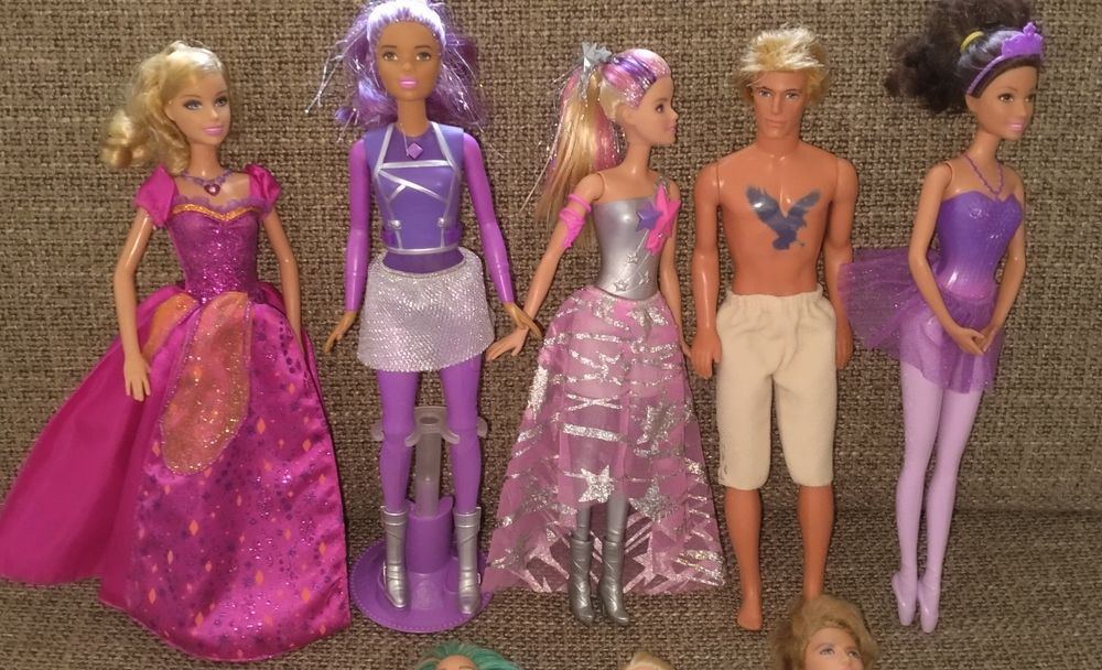 Diversas Barbie e Ken