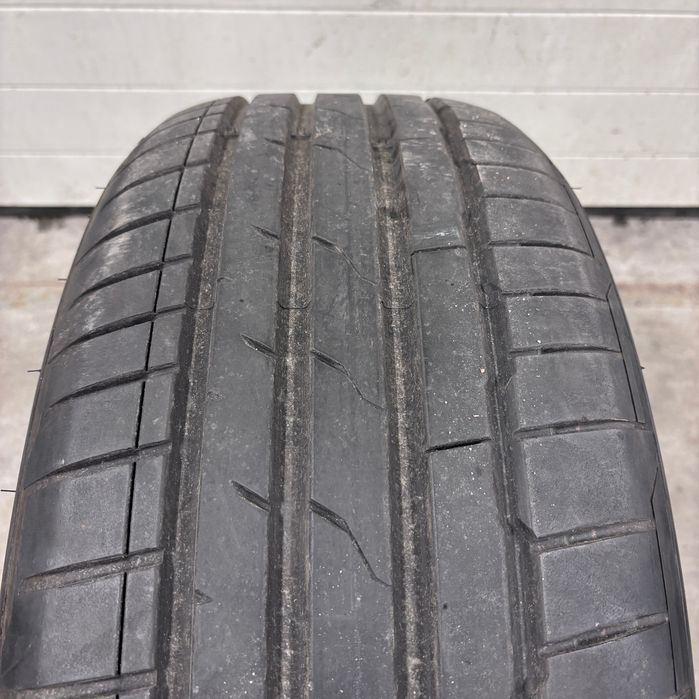 Opona Hankook Ventus S1 evo3 235/50/20