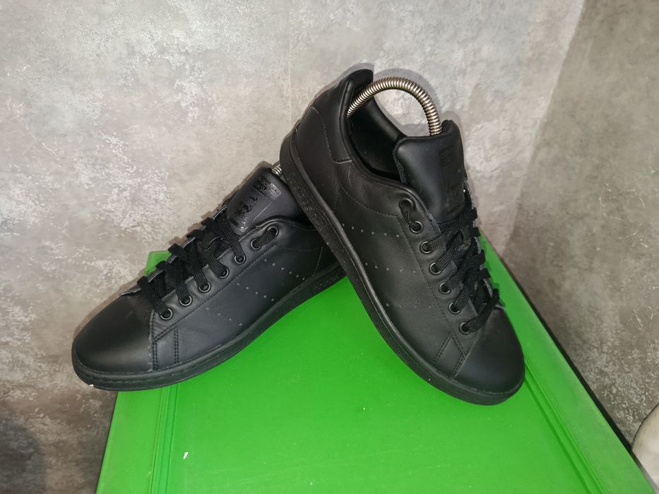 Кросівки -кеди фірми Adidas Stan Smith 42 розміру