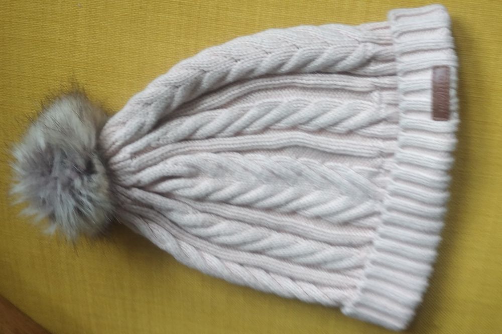 Bawełniana, przejściowa czapka dla dziewczynki